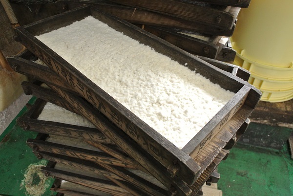 河野酢味噌製造工場「麹」